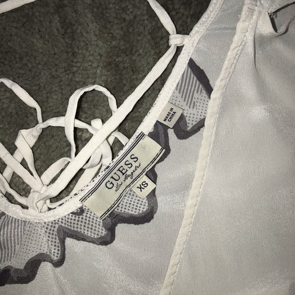 Guess XS Cold Shoulder Silk Blouse Tie in Back D1 - Picture 6 of 8